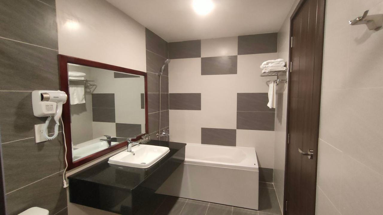Wildbird Hotel Tràm Chim エクステリア 写真