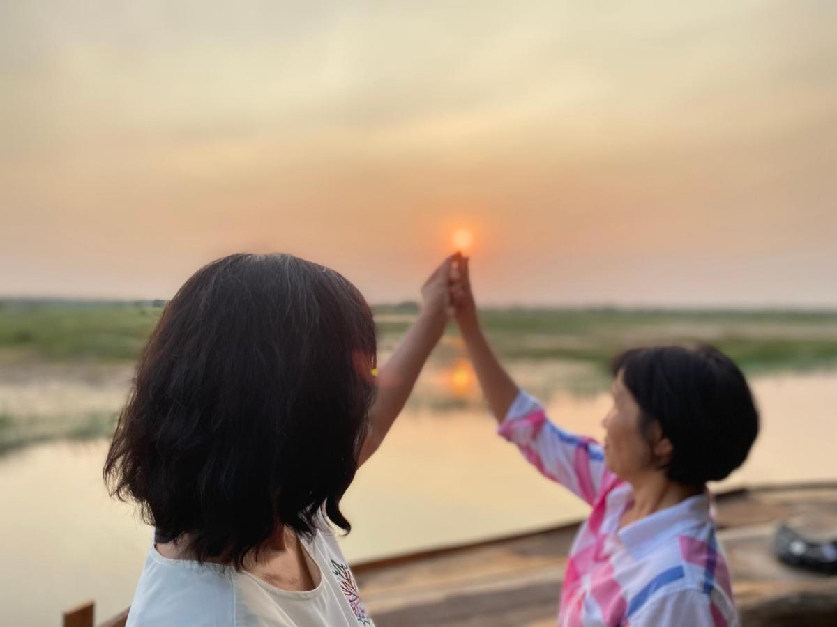 Wildbird Hotel Tràm Chim エクステリア 写真